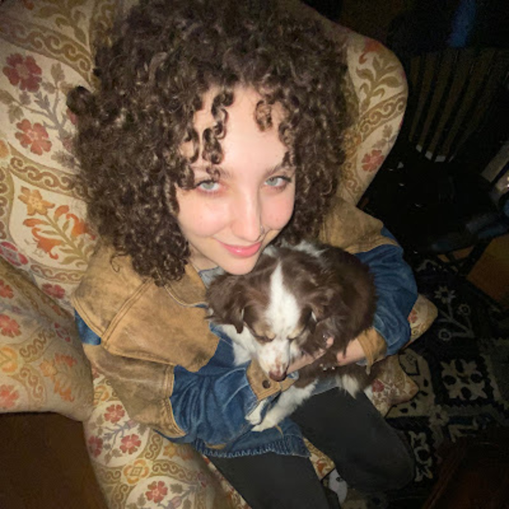 Meet your Posher, Claire